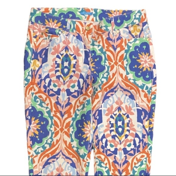 J. McLaughlin Lexi Jeans In Midi Oahu Print Size 4 - Picture 4 of 14